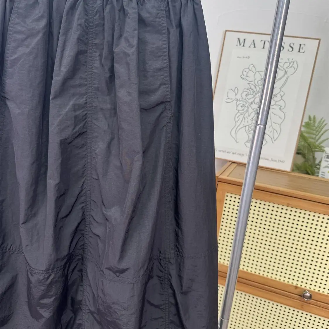 Ele Midi-Rock WMXZ Sommer Neu Eleganter Nylon-Rock mit Gürtel, Hoher Taille, für Pendler, Einfarbig, A-Linie, Lässiger Gerader Schnitt