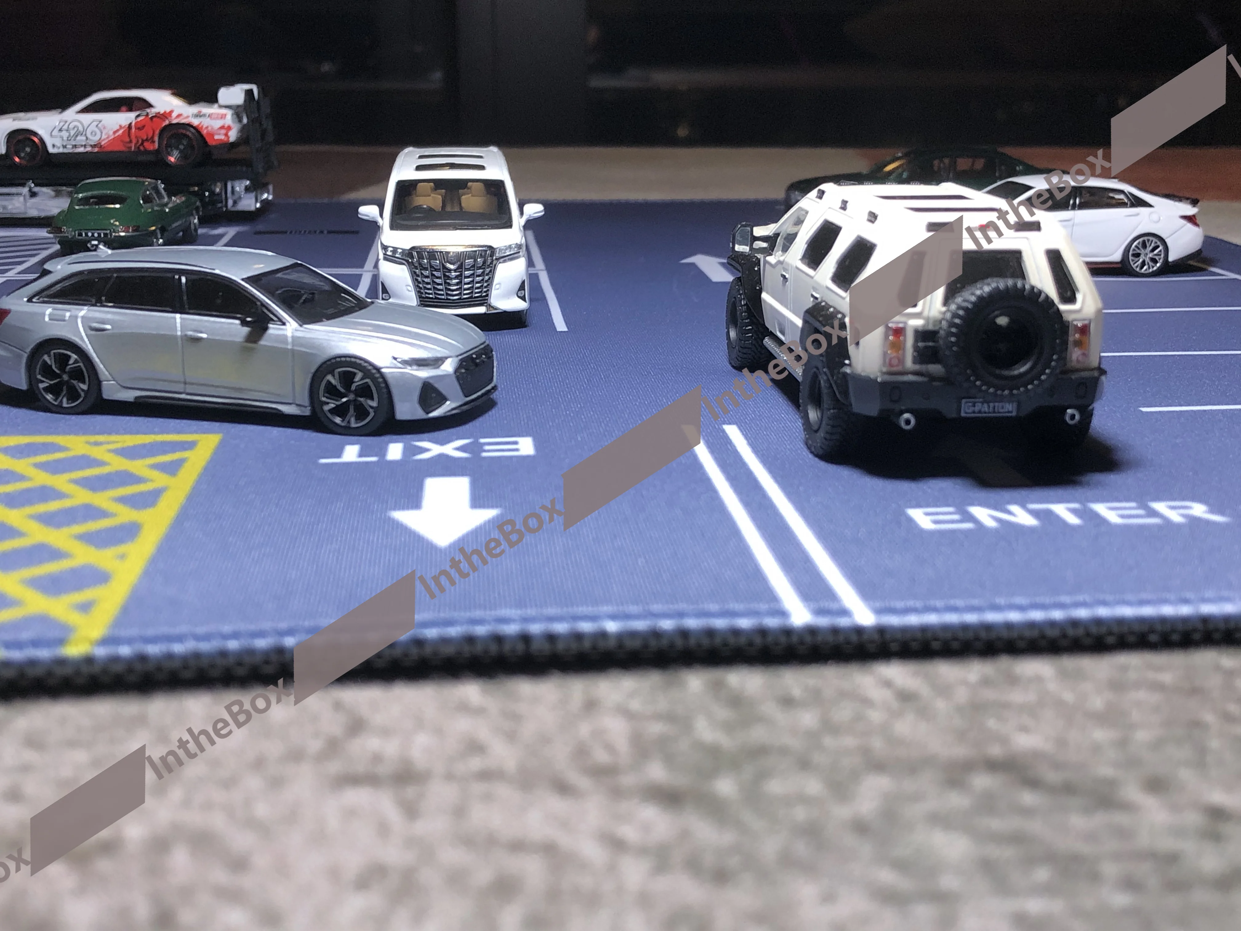 1/64 Scale LARGE Mouse Pad Parking Lot 40cm x 60cm Car Scene Diorama Display Toy