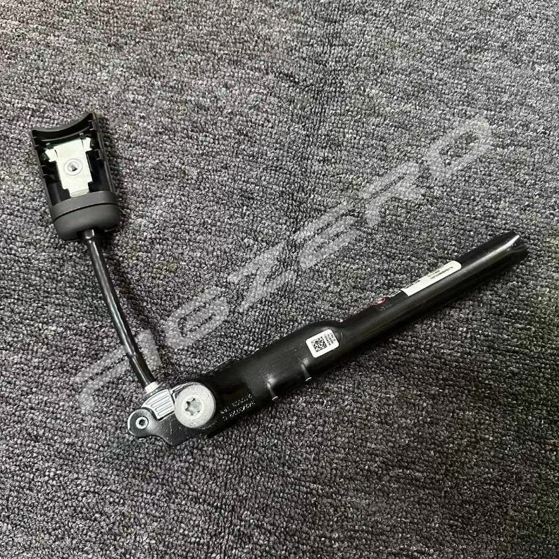 Automobile Seat Belts Warning Socket Front Seating Belt Decorative Cover for Cadillac CT5 CT4 84949111 8494-9111