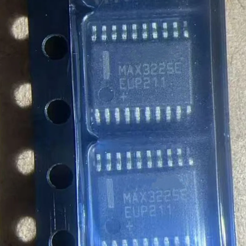 1~30PCS 100% New original MAX3225EEUP+T MAX3225EEUP MAX3225E package:TSSOP20 transceiver RS232 chip