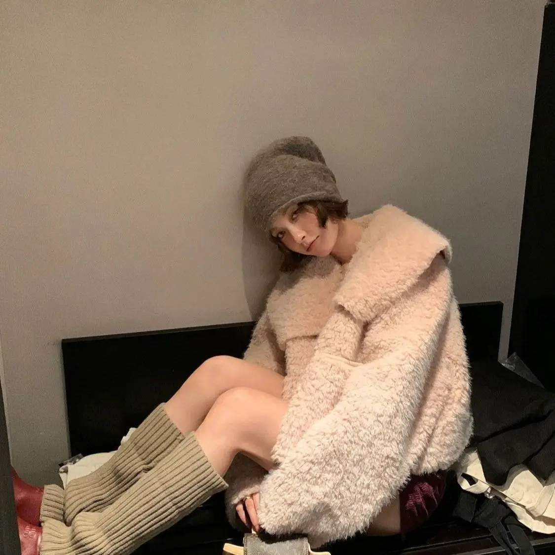 Navy Collar Smog Pink Faux Shearling Jacket for Women 2026 Loose Eco-Friendly Fur Plush Top