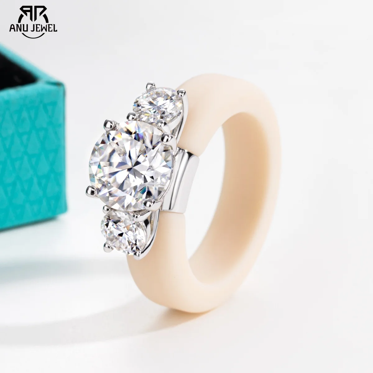 anillo-de-silicona-con-incrustaciones-de-moissanita-de-4-quilates-de-anujewel-anillo-de-boda-de-plata-de-ley-925-con-tres-piedras-ajuste-comodo-de-goma-para-mujer