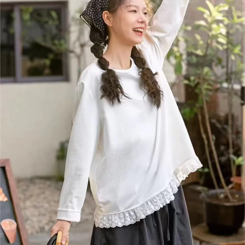 

Johnature Mori пуловер с кружевной нашивкой и круглым вырезом, базовый топ с длинными рукавами, повседневная универсальная хлопковая футболка на осень-зиму, новинка