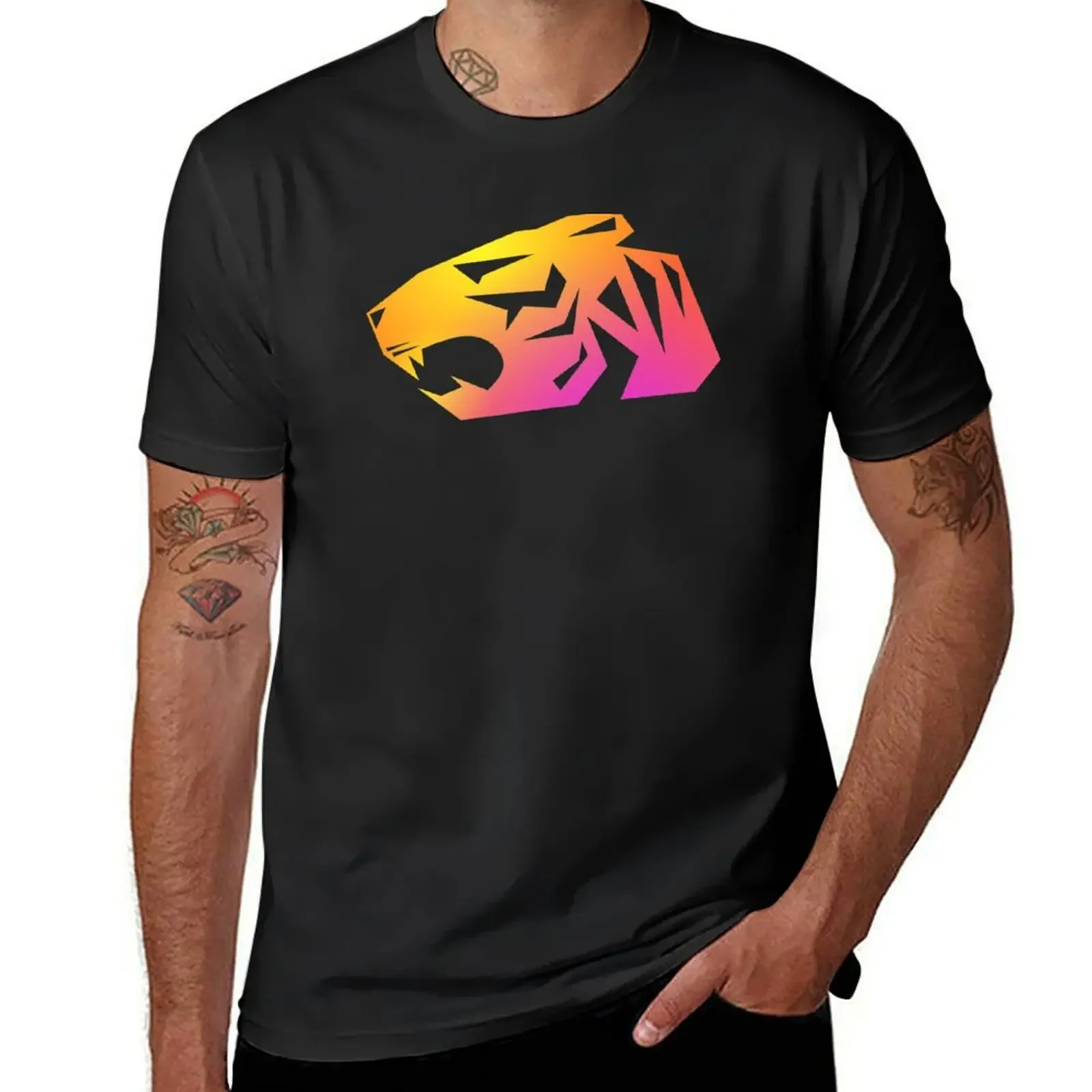 QR Summer Cat T-Shirt oversized street wear anime tshirt men t shirts high quality