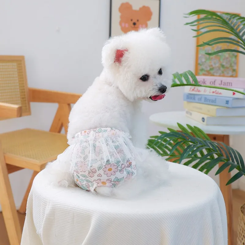 

Pet Briefs Dog Pants Wraps Female Diapers for Heat Cycle Floral Design Reusable Washable Physiological Shorts for Small Dogs Pet