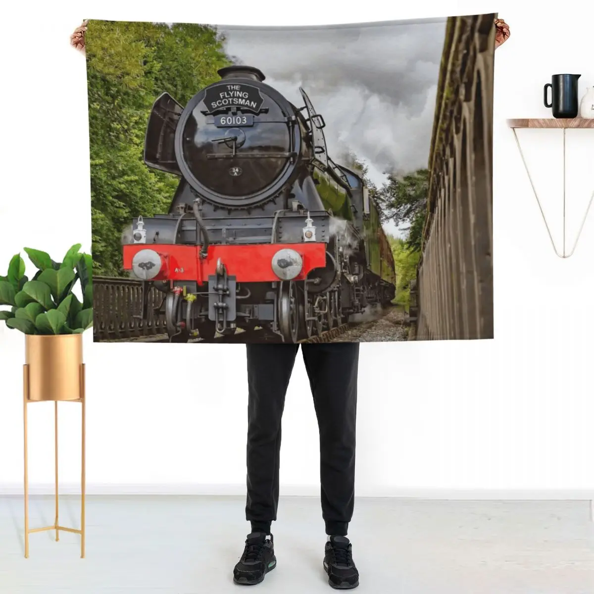 

The Flying Scotsman 60103 Throw Blanket Multi Purpose Soft Warm Blanket for Home Travel