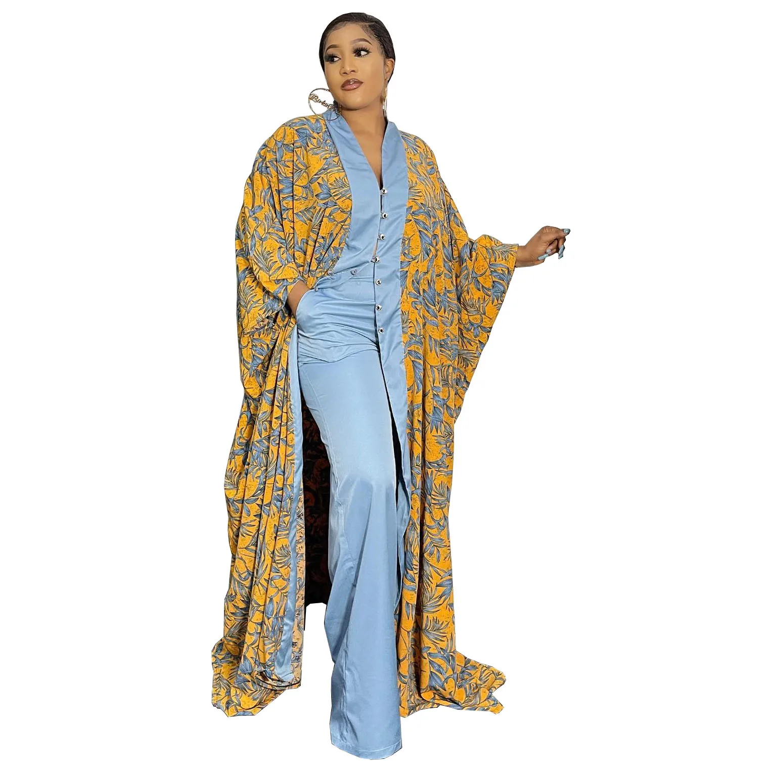 Women's Digital Printed Loose Bat Shawl Robe Paired With Contrasting Slim Fit Comfortable Pants 2-Piece Set