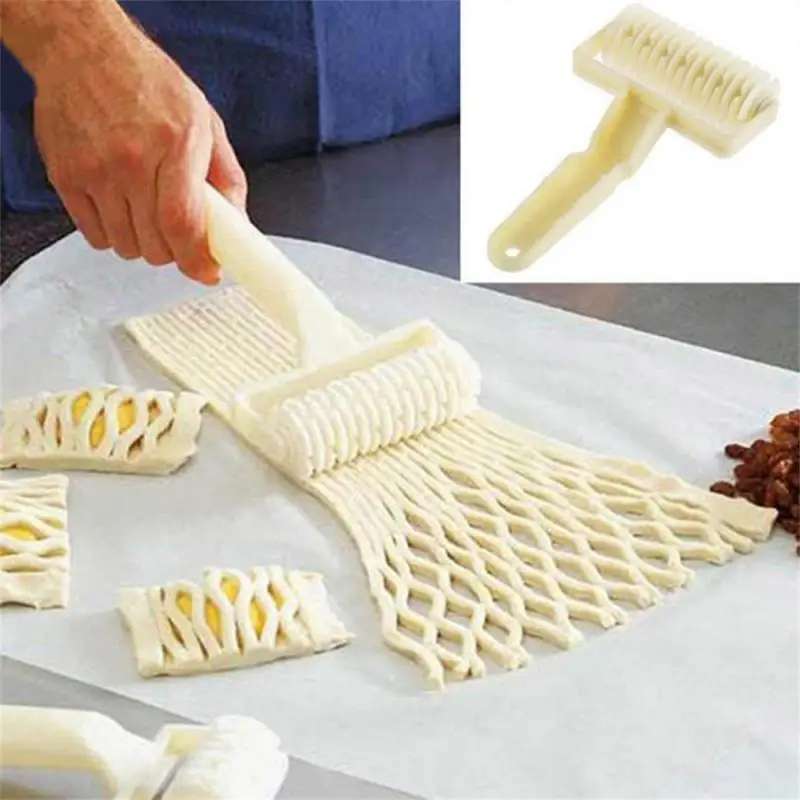 1PC High Quality Pie Pizza Cutter Pastry Bakeware Embossing Dough Roller Lattice Cake Tools Plastic Baking Tool Bakeware