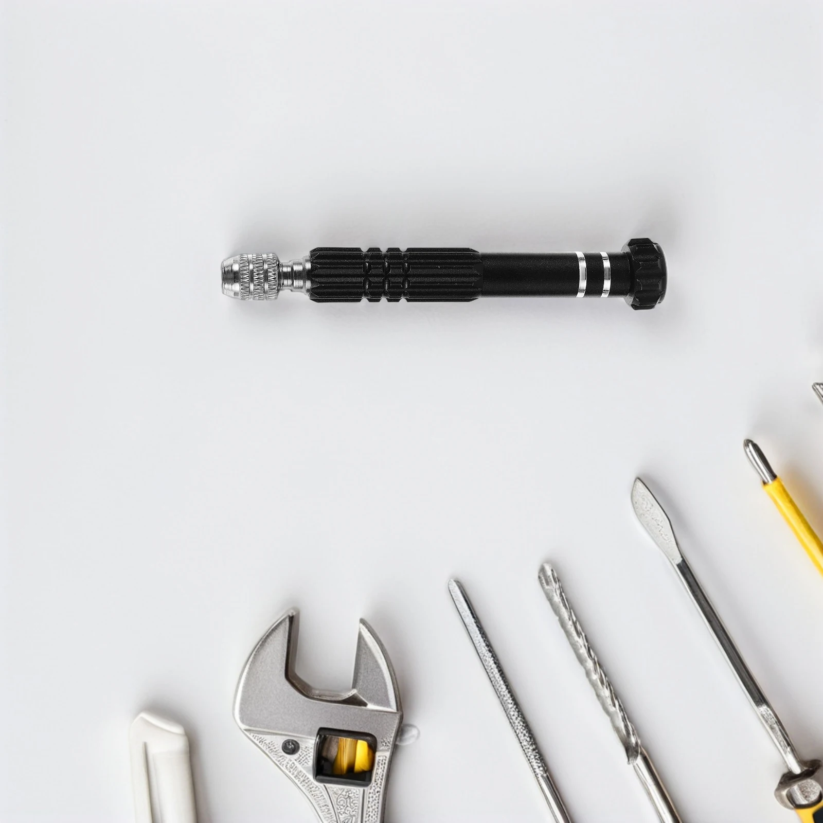 

Multifunctional Screwdriver Set Durable Compact Versatile Bits Repair Tools Vehicle Maintenance Socket Screwdriver Kit Mini