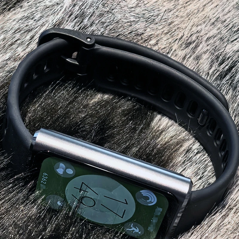 Reloj Inteligente HUAWEI Band 11 Pro con Pantalla Táctil AMOLED de 1.62 Pulgadas, 5ATM, Bluetooth 6.0, Recordatorio de Mensajes, Frecuencia Cardíaca y SPO₂, Compatible con Android e IOS 7