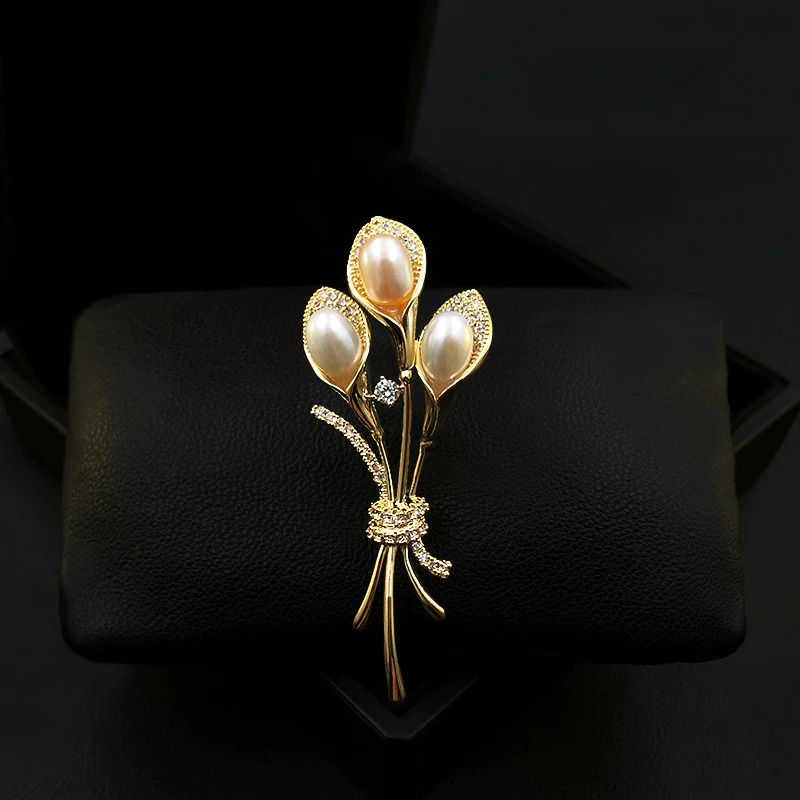 

1899 Natural Freshwater Pearl Flower Brooch Women's Exquisite High-End Suit Neckline Corsage Luxury Pin Accessory Jewelry Gufts