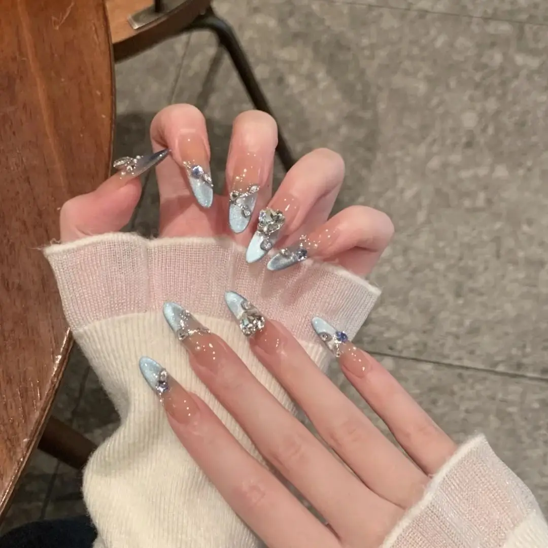 10pcs high-end Light luxury silver cat-eye French diamonds handmade fake nails, Almond nail girly nail decoration patch