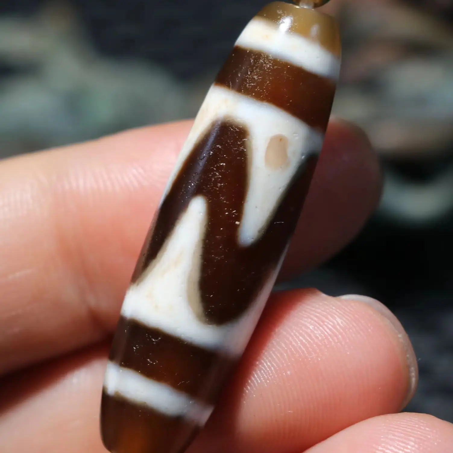 

DREWREW 1005009170212591 Power Energy Tibetan Old Agate Sharp Tiger Tooth Symbol dZi Bead Amulet Fit For Bracelet