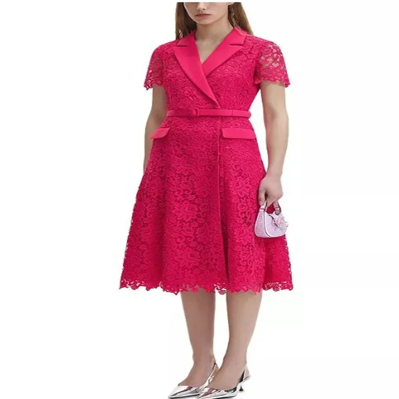 Hottest  Red Elegant Mother Of The Groom Dresses A Line Short Sleeve V Neck Knee Length Full Lace Evening Gown For Weddings