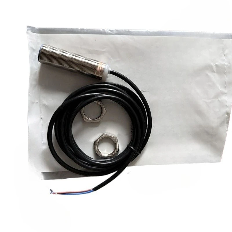 Inductive Proximity Switch 24-240V 200mA 8mm  XS618B1MAL2