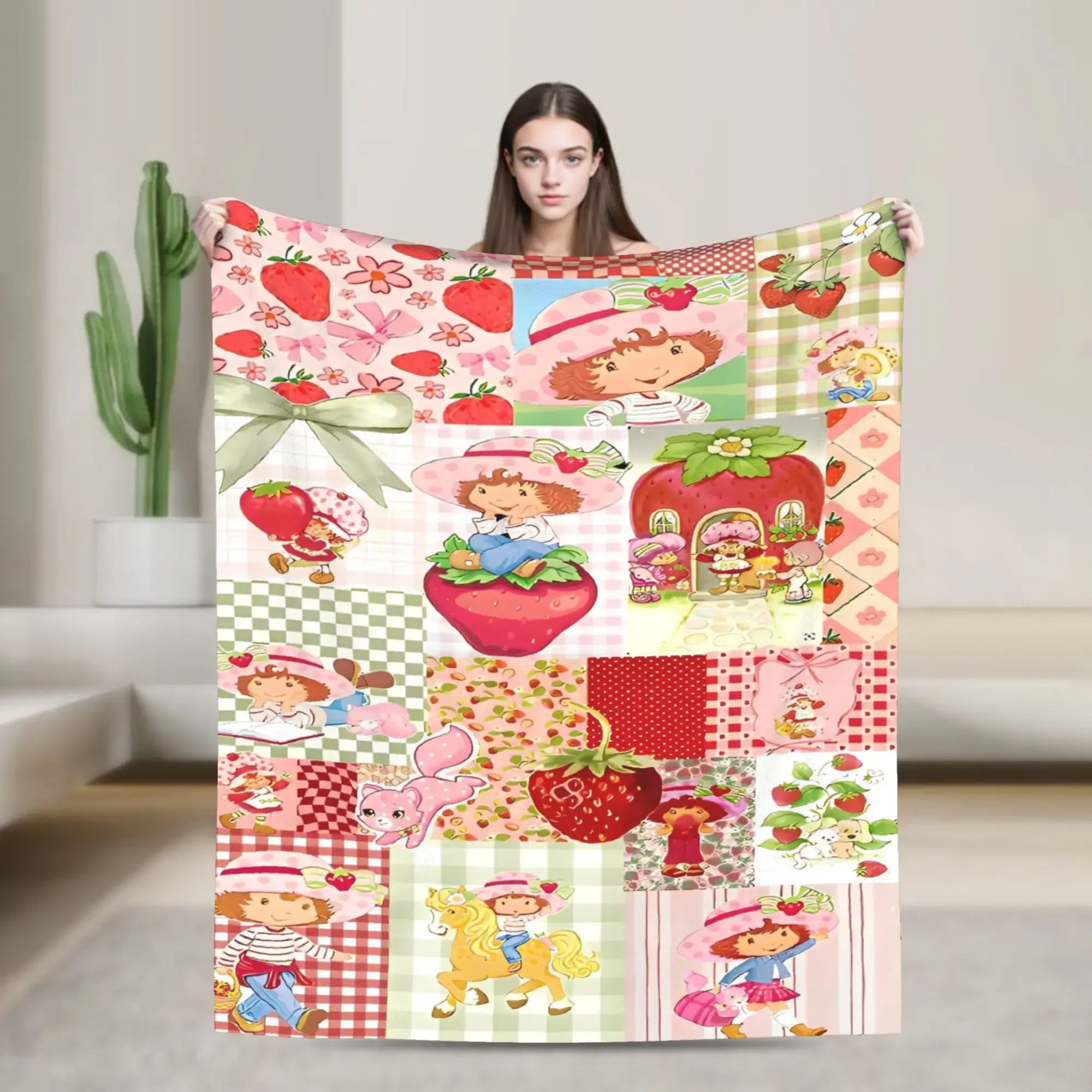 بطانية رمي الفانيلا القطيفة على شكل فراولة للأطفال، مفرش سرير ناعم ودافئ، هدية عيد ميلاد مثالية للاستخدام الخارجي #1