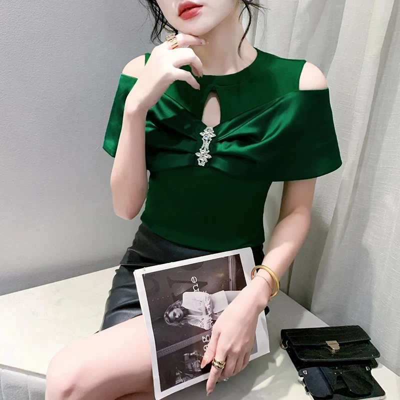 High Quality Sexy Off-Shouler Women T-Shirt Korean Fashion Diamonds Patchwork Hollow Out O-Collar Tees Summer Female Top