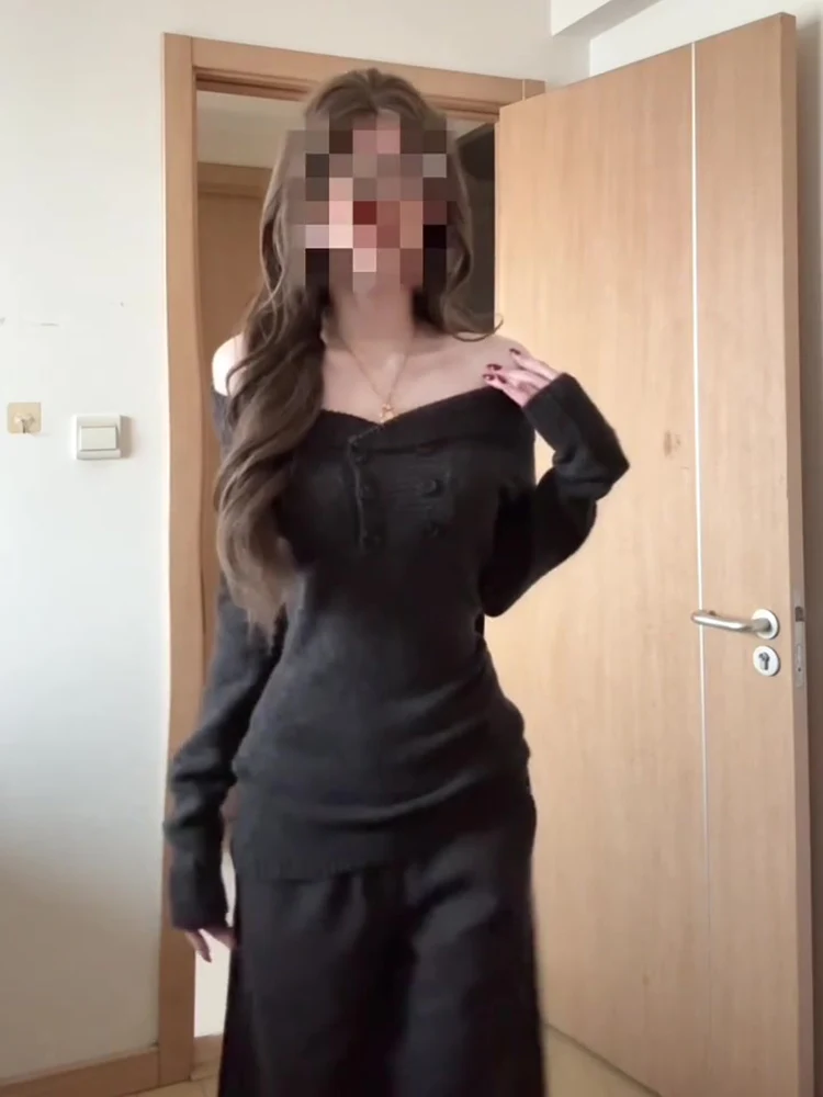 Retro Spicy oulder Bared Long Sve Knitted Sweater Slimming ey Women's Faion Autumn Top Casual Comfortable Inner Wear