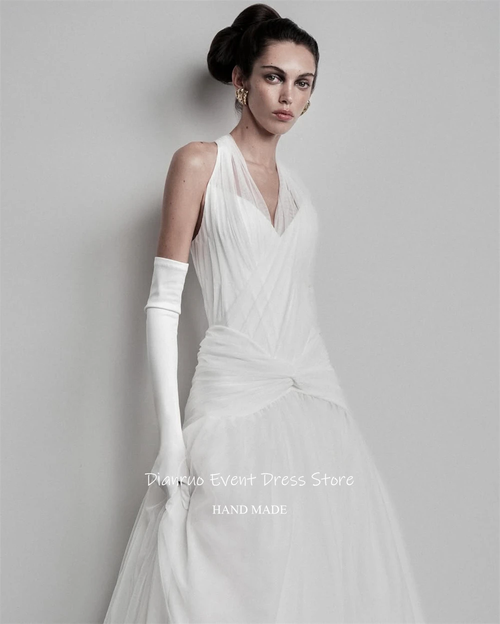 Dianruo-vestidos de noche blancos con escote Halter, vestidos de novia fluidos de corte A, vestidos de gasa con cuello en V fruncidos para mujer personalizados
