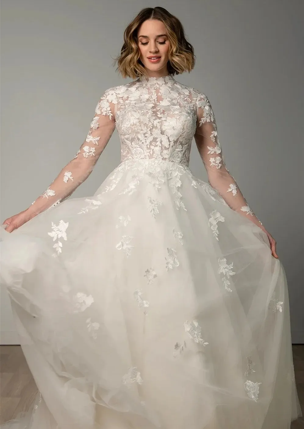 エレガントな A ラインレースのウェディングドレス 2026 ハイネックレースフラワーアップリケチュールバックレス花嫁ブライダルドレス Vestidos De Noiva