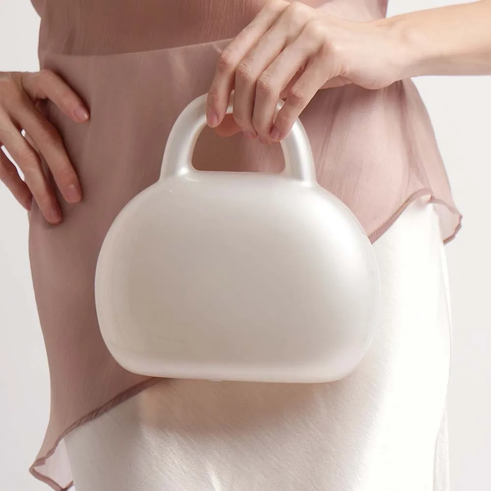 

New Fashionable Acrylic Handheld Handbag Simple Evening Clutch Phone Purse for Ladies Stylish and Trendy