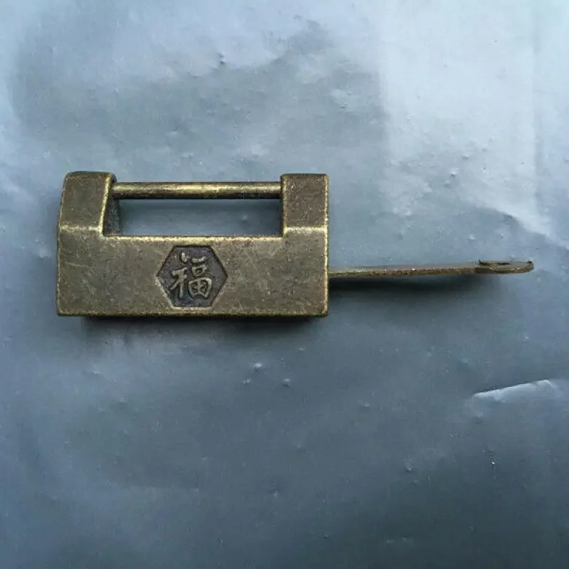 Chinese Antique Miscellaneous Collection Retro Small Lock statue