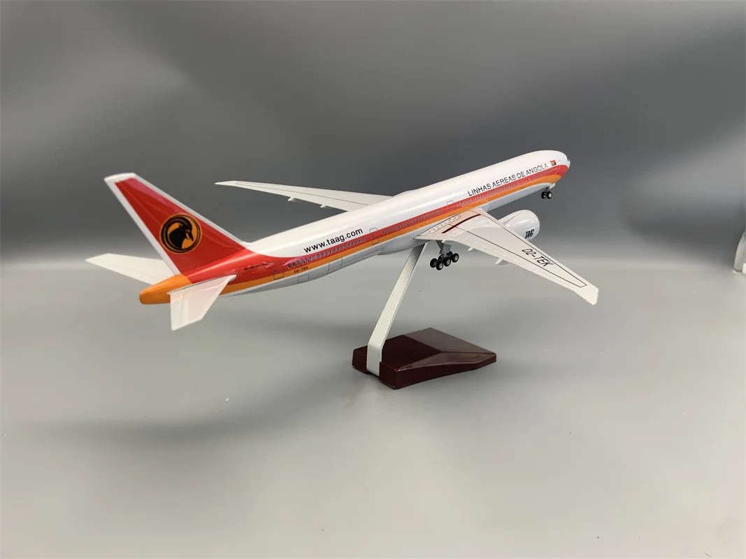 Angola Airlines B777-300 Airplane 47cm Die-Cast Simulation 1:157 Scale Decoration Resin Model Aircraft W Light Landing Gear Gift