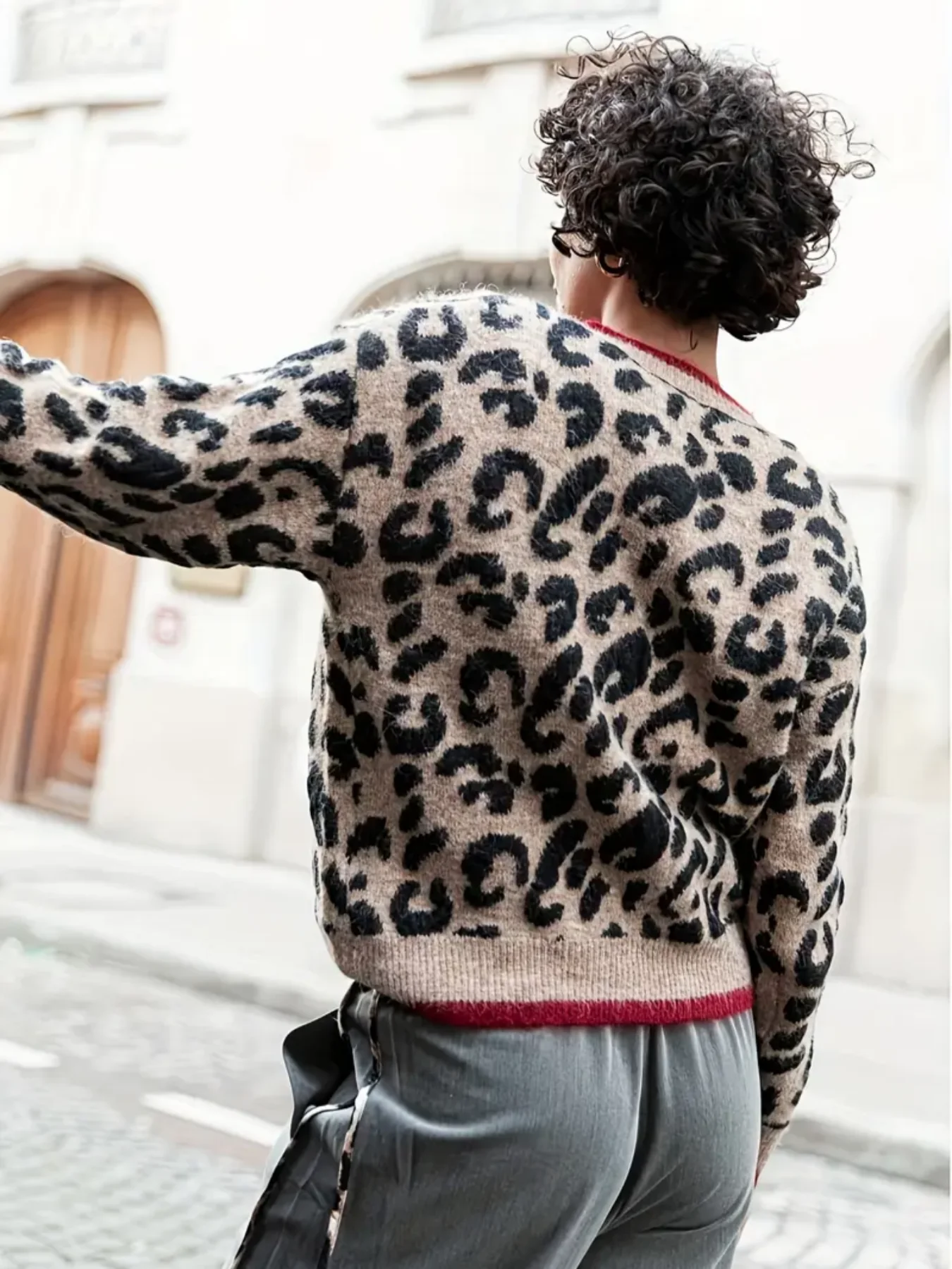 2025 European and American Elegant Autumn and Winter Color-Block Leopard Print Knitted Button Cardigan Sweater Coat