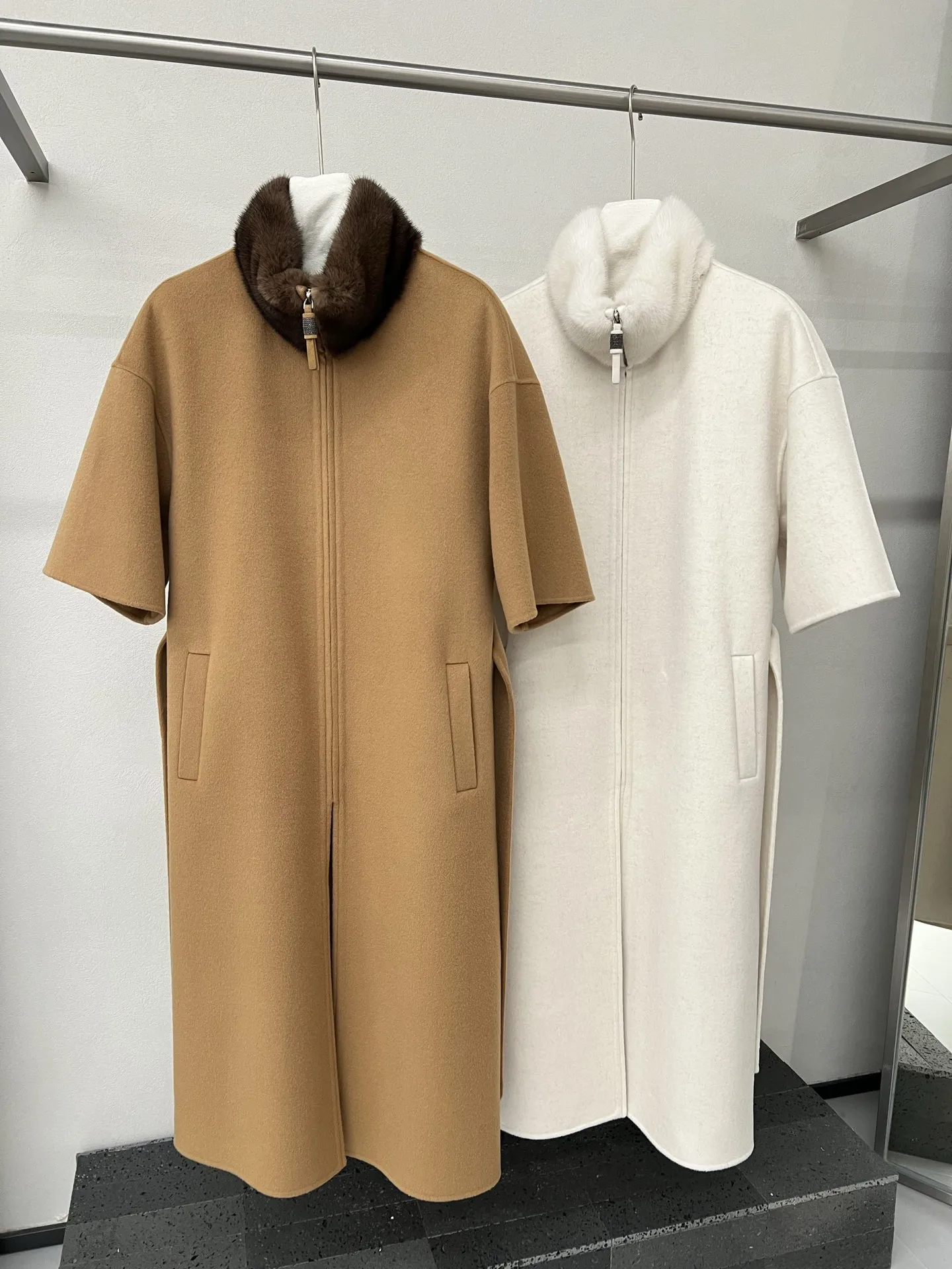 New Autumn/Winter High-Quality Fashionable Cashmere Coat For Women (Sizes M, L)  High-Count Blend Of 10% Cashmere And 90% Wool