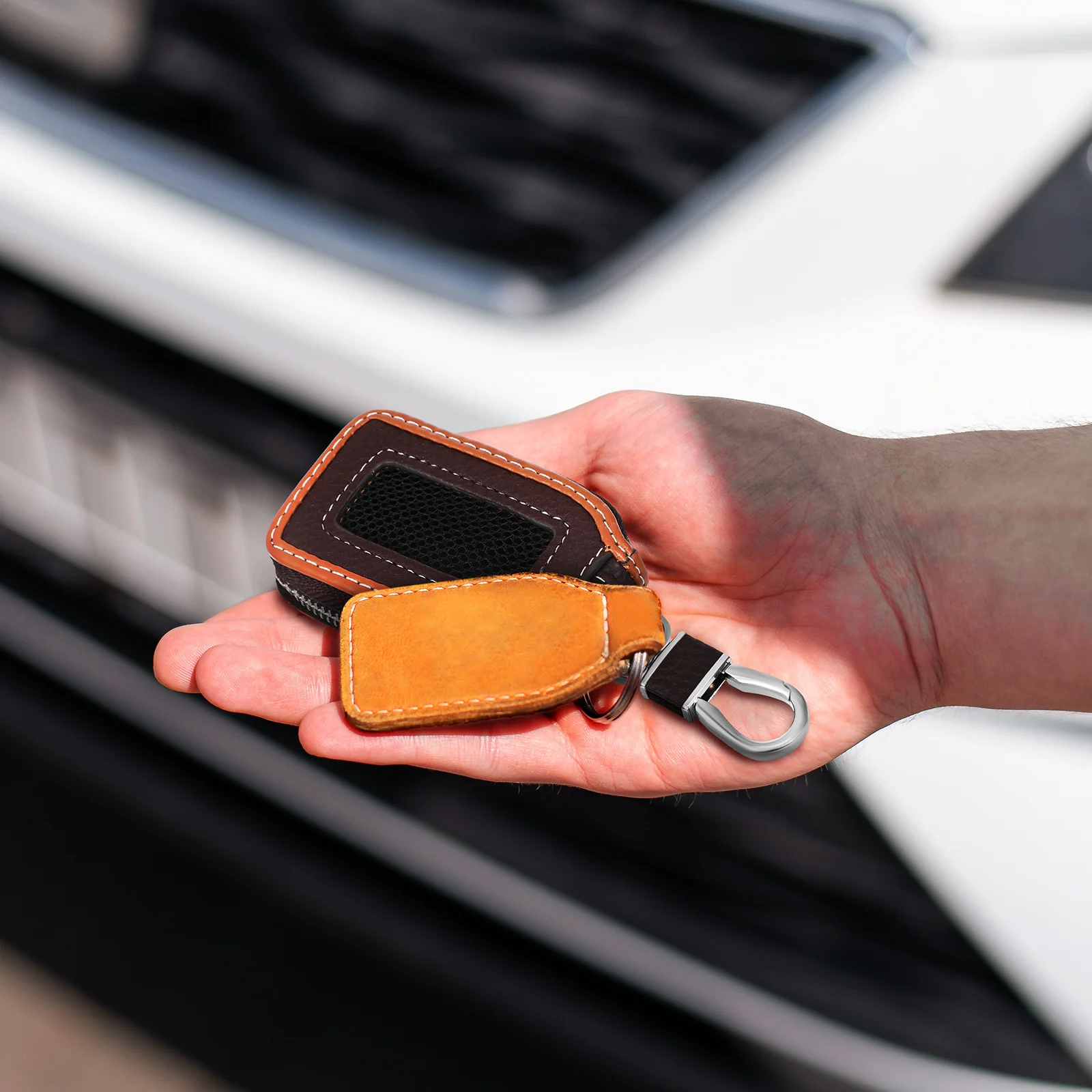 

1pcs Cover Waterproof Dustproof Scratch-Resistant Fob Case For Car Key Protector Vehicle Auto Keys Car Key Holder