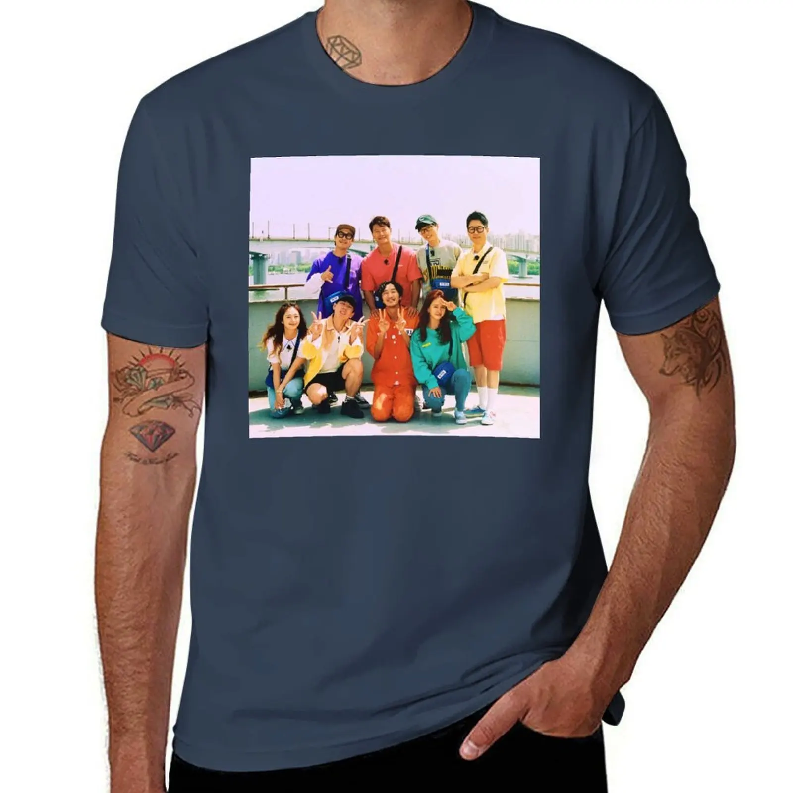 

Running man T-Shirt Halloween Casual T-Shirt