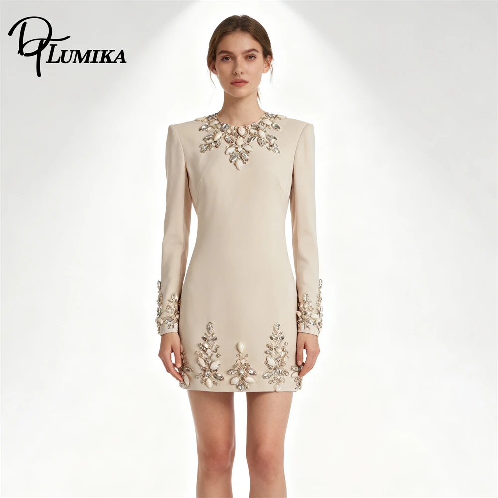 فستان DTLumika باللون البيج الجديد للنساء مع كريستالات ثلاثية الأبعاد مزين بالزهور ورقبة دائرية فوق الركبة فساتين رسمية بأكمام طويلة فستان العشاء #2