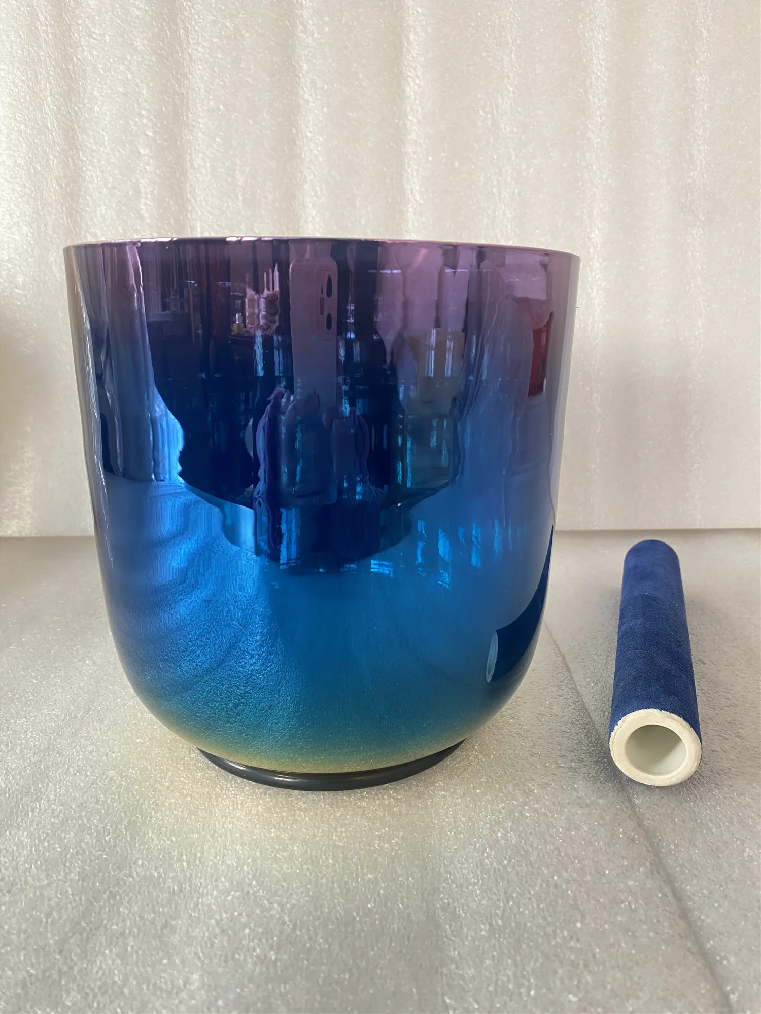 

Crystal singing bowl 3rd octave A note perfect pitch 432Hz mixed colors for sound healing.