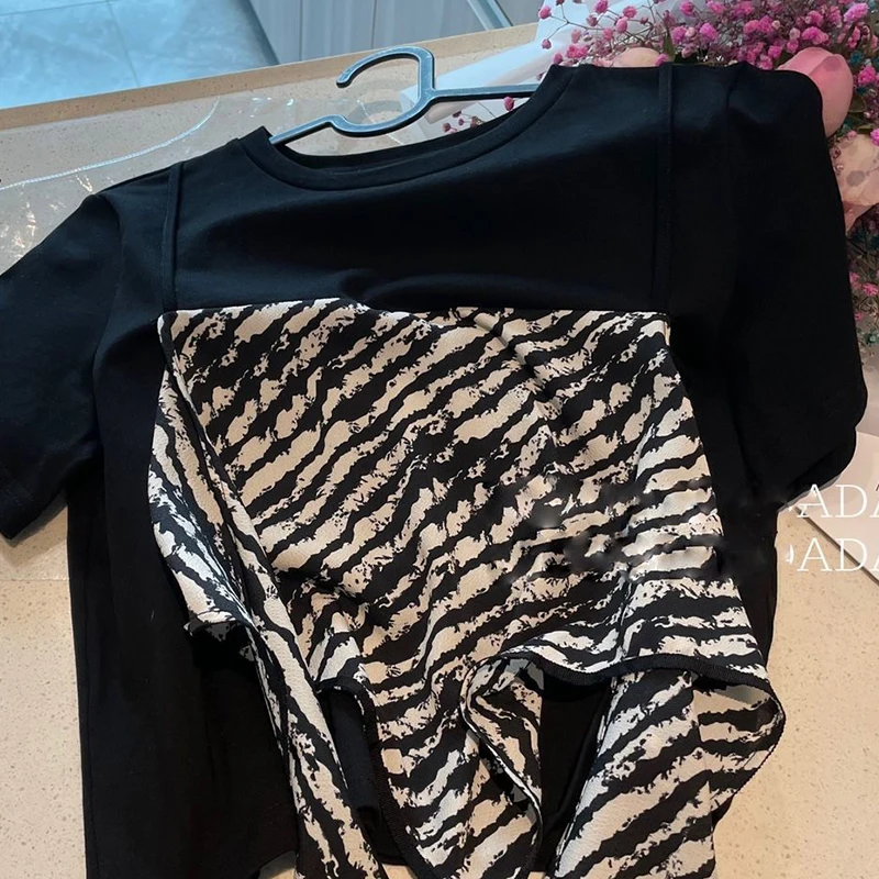 

Korean design sense T-shirt female tie summer new fashion temperament Joker short irregular stitching fake two short-sleeved top