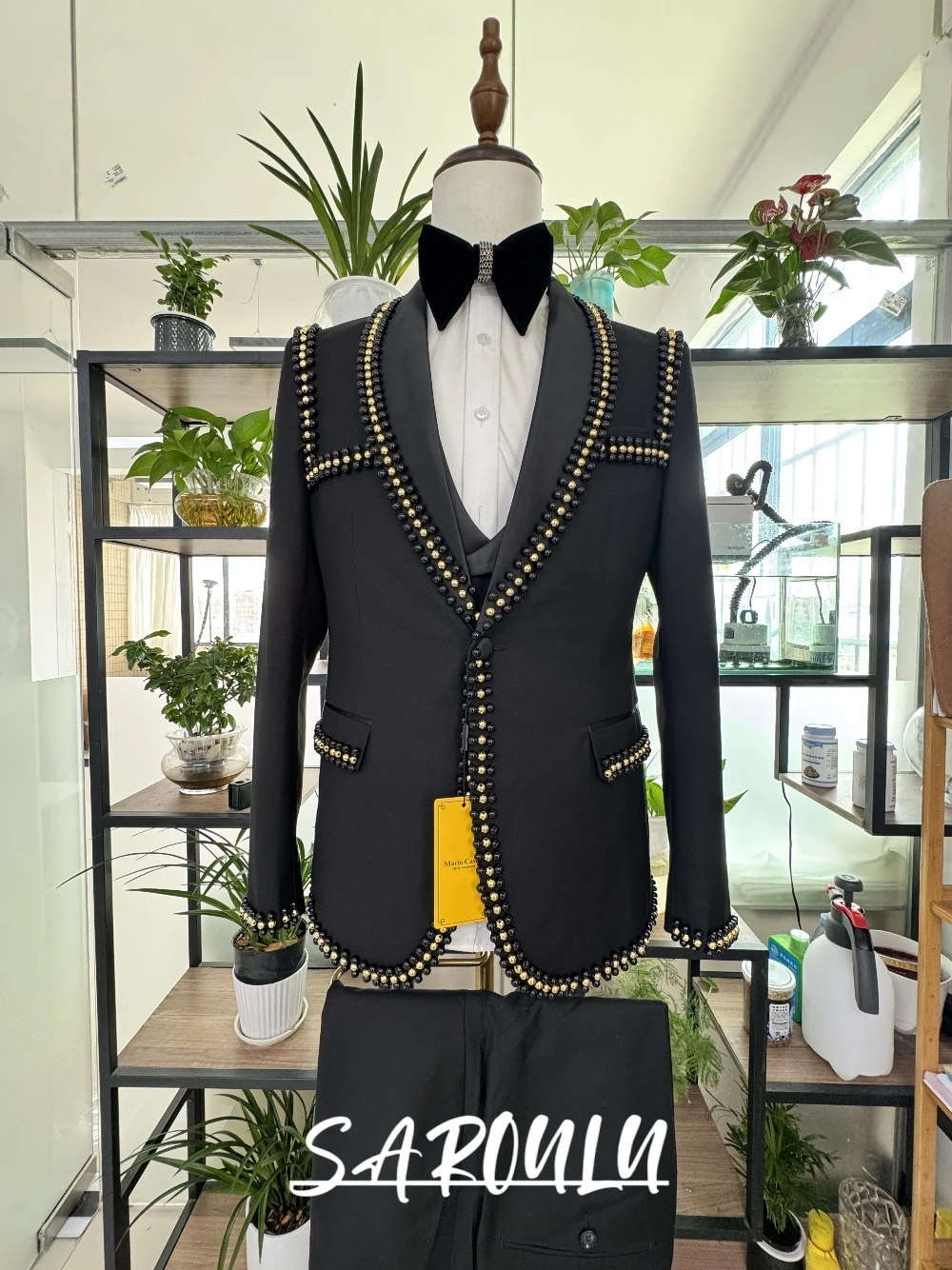 

Men's 3 Piece Black Tuxedo Suit With Black & Gold Beaded Trim Slim Fit Blazer Vest Pants Set For Wedding Prom Party Formal Event