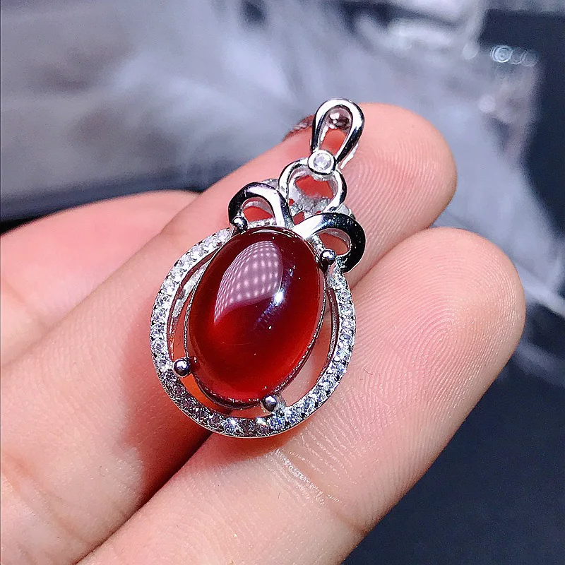 

Elegant Sterling Silver Garnet Jewelry for Party 10mm*14mm 6ct Natural Garnet Pendant 925 Silver Cabochon Garnet Jewelry