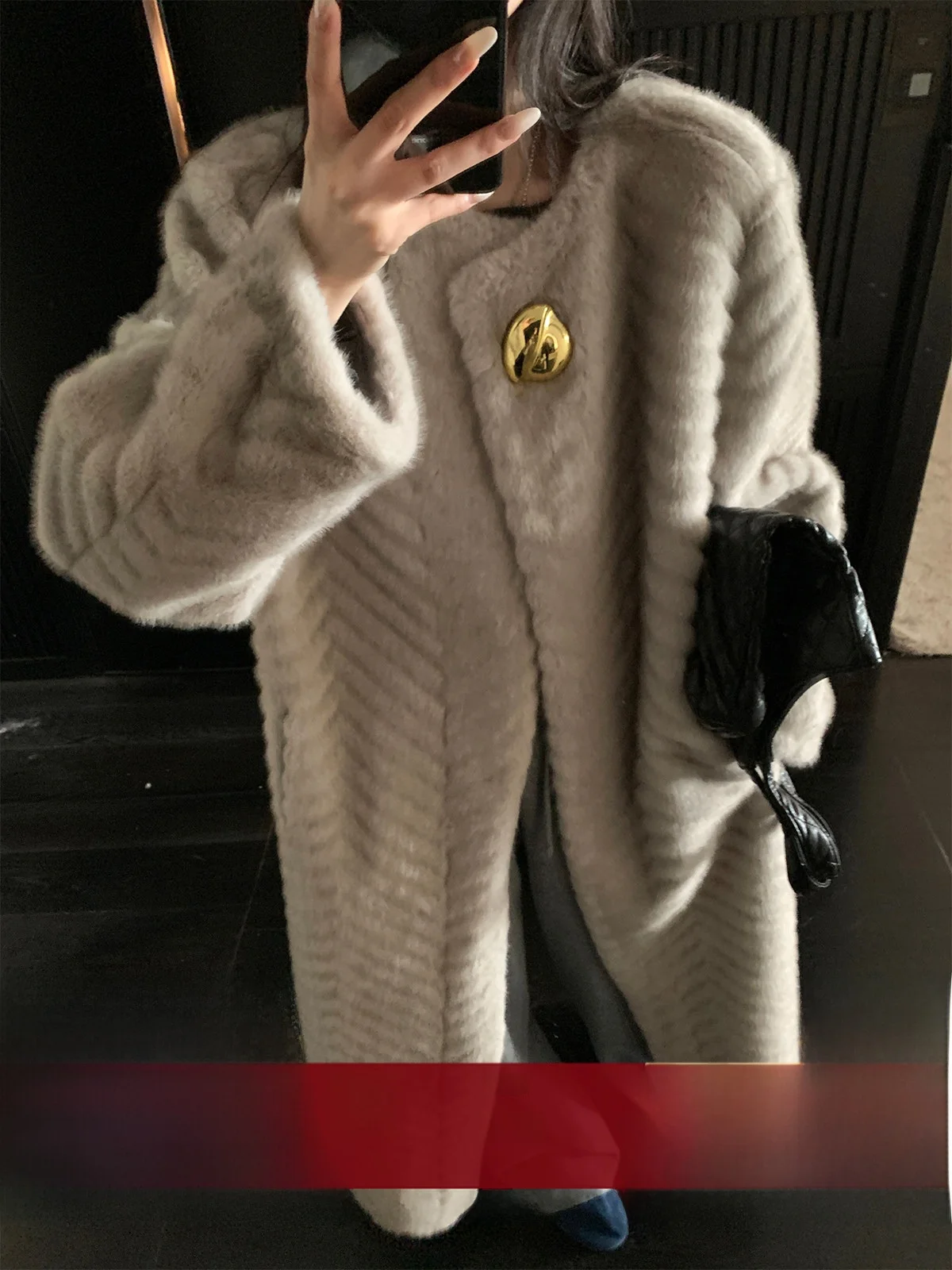 

Экологичная женская зимняя куртка из искусственного меха, теплая, из полиэфирного волокна, с длинными рукавами, круглым воротником, средней длины, на пуговицах