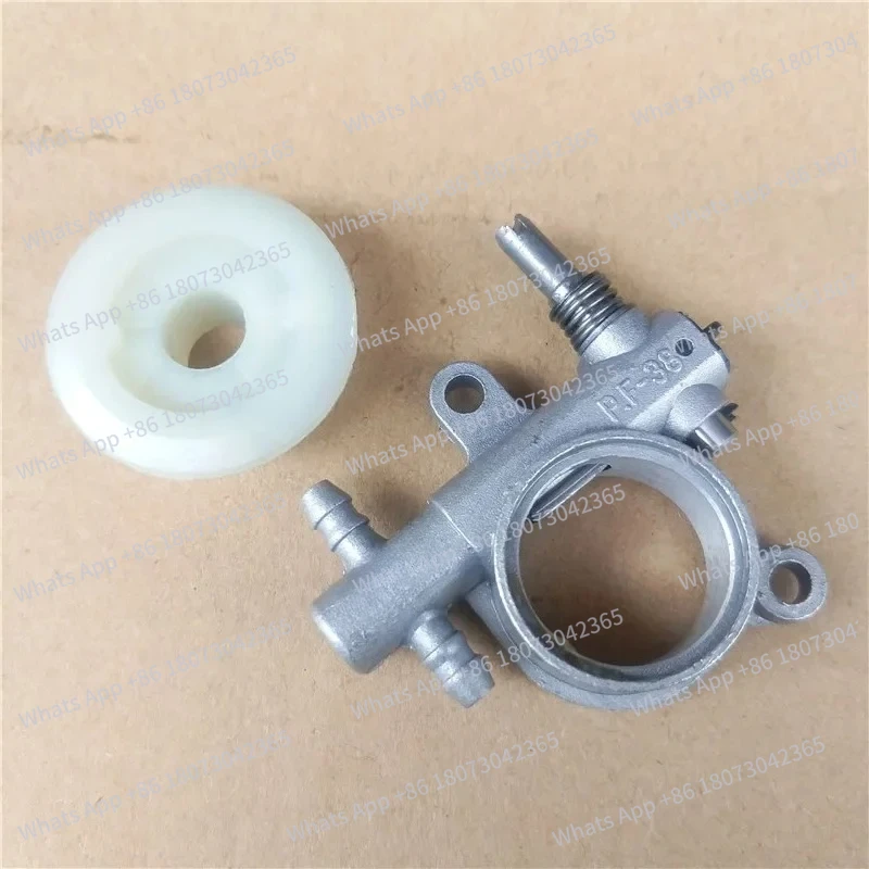 

Oil pump / worm gear assembly for Oleo Mac 925 GS260 & more mini chainsaws oiler kit 50160207 T