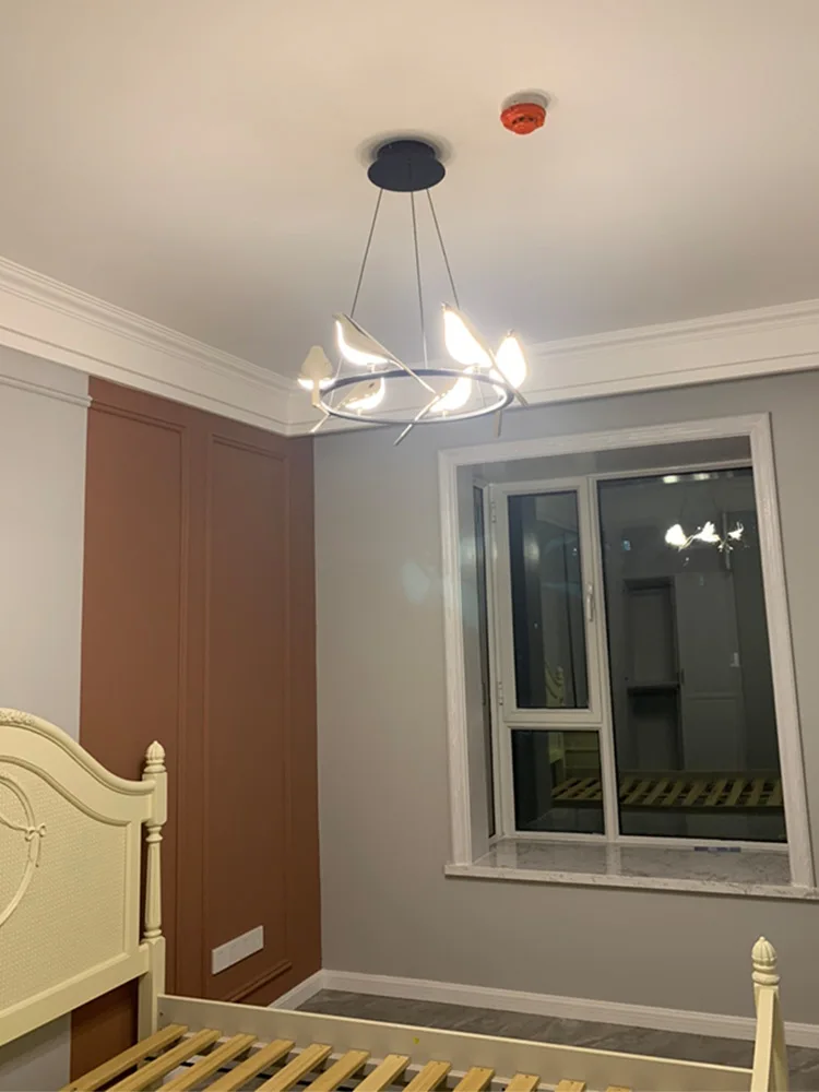 Lampe LED suspendue en forme d'oiseau Maghelicopter, design créatif, luminaire décoratif d'intérieur, idéal pour un salon, une salle à manger ou un bureau