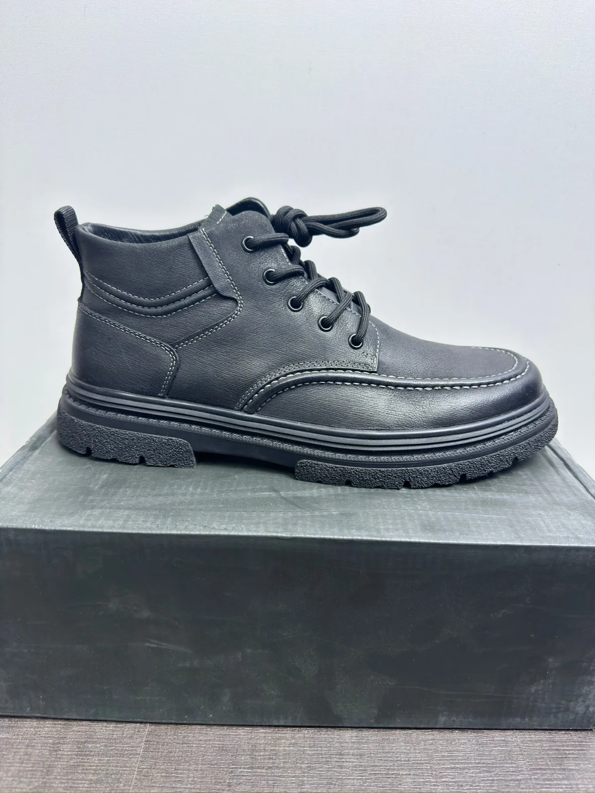 

Men's Casual Faionable Winter Boots Leather Work oes Comfortable Breathable Fce Lined ort Boots round Toe