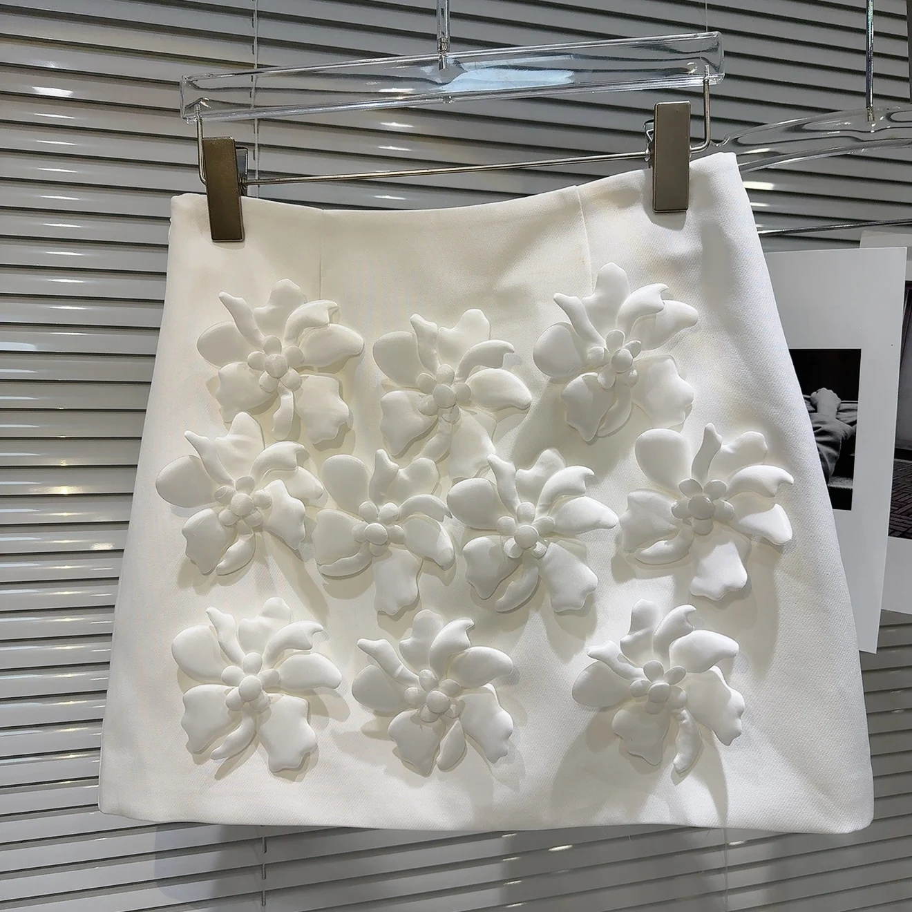 Conjunto de Colete e Saia Floral com Alças de Verão 2025 Marca Chinesa Conjunto de Moda Fena Colete Floral 3D com Alças C...