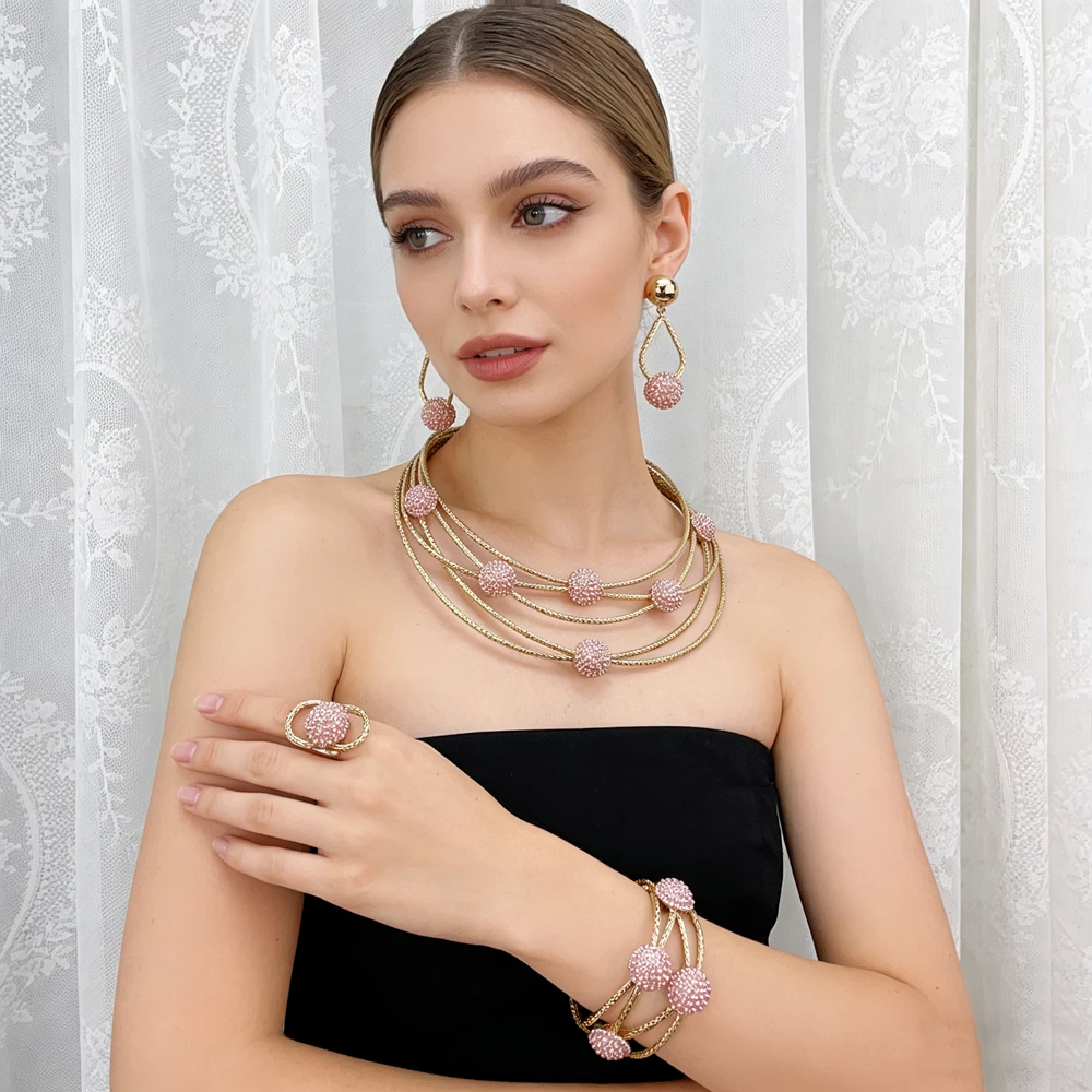 Exquisite and fashionable high-end jewelry set, suitable for various parties, brides and weddings to wear FHK24849