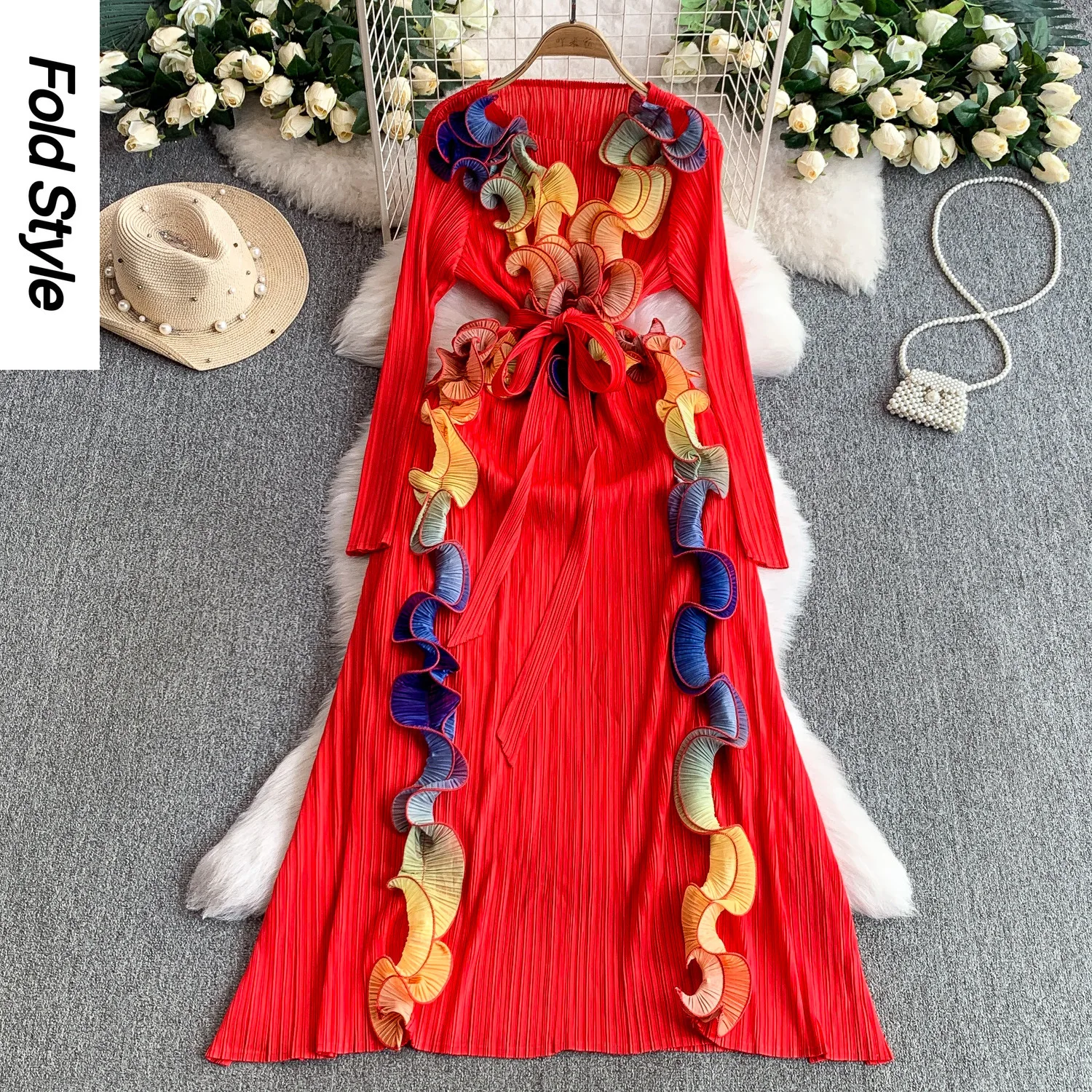 

2025 High-end Miyake Pleated Dress Socialite Light Luxury Heavy Industry Three-dimensional Lace Waist Elastic Elegant Long Dress