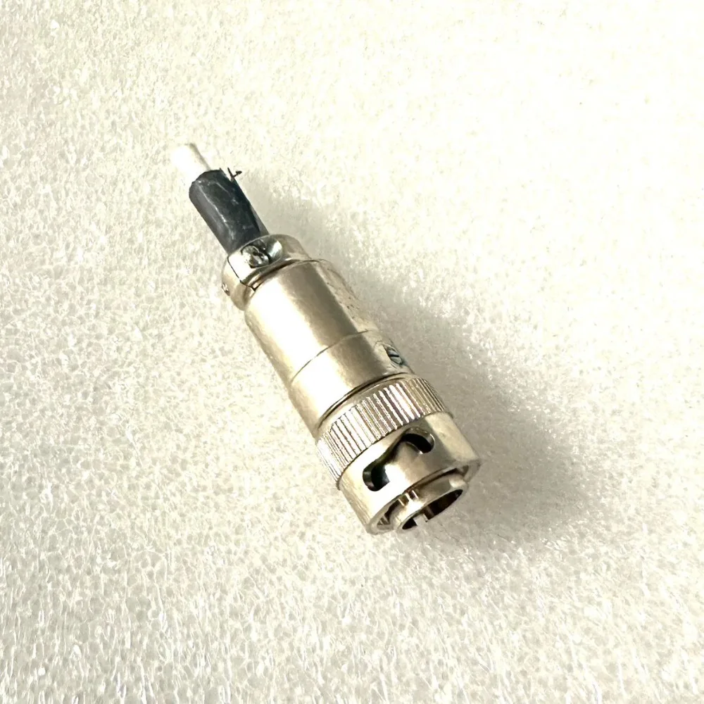 second-hand-gold-plated-bayonet-connector-for-industrial-equipment-wiring-and-electrical-connection