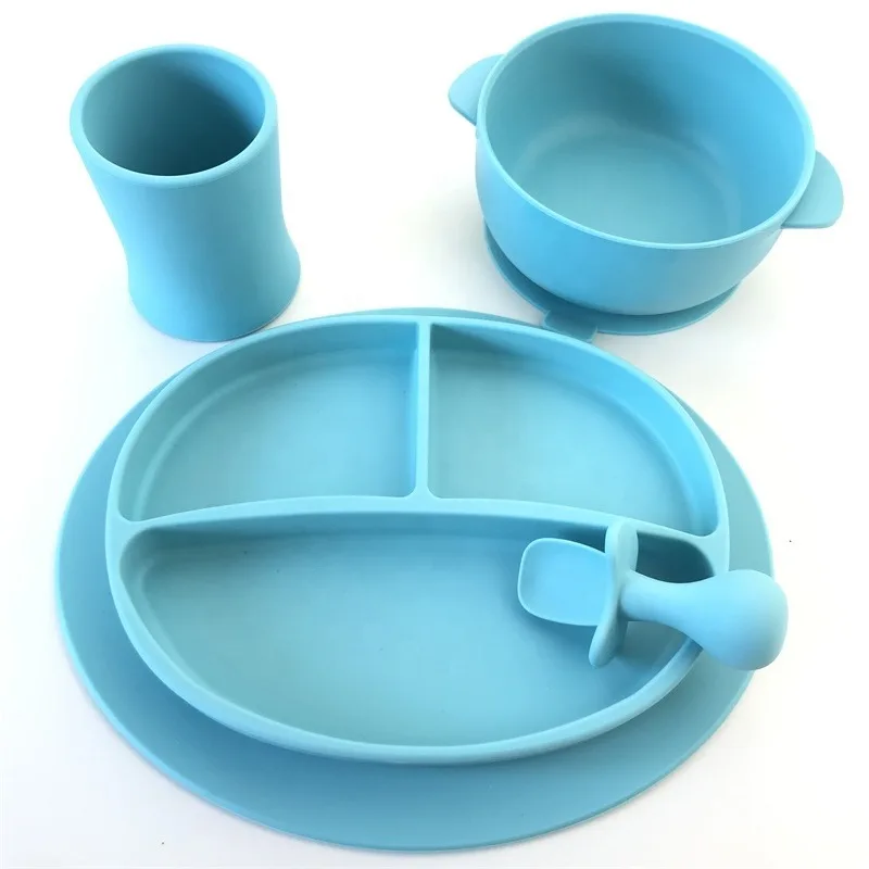 Free custom silicone baby feeding set, children's tableware, baby suction cups, cups and spoons 4-piece set