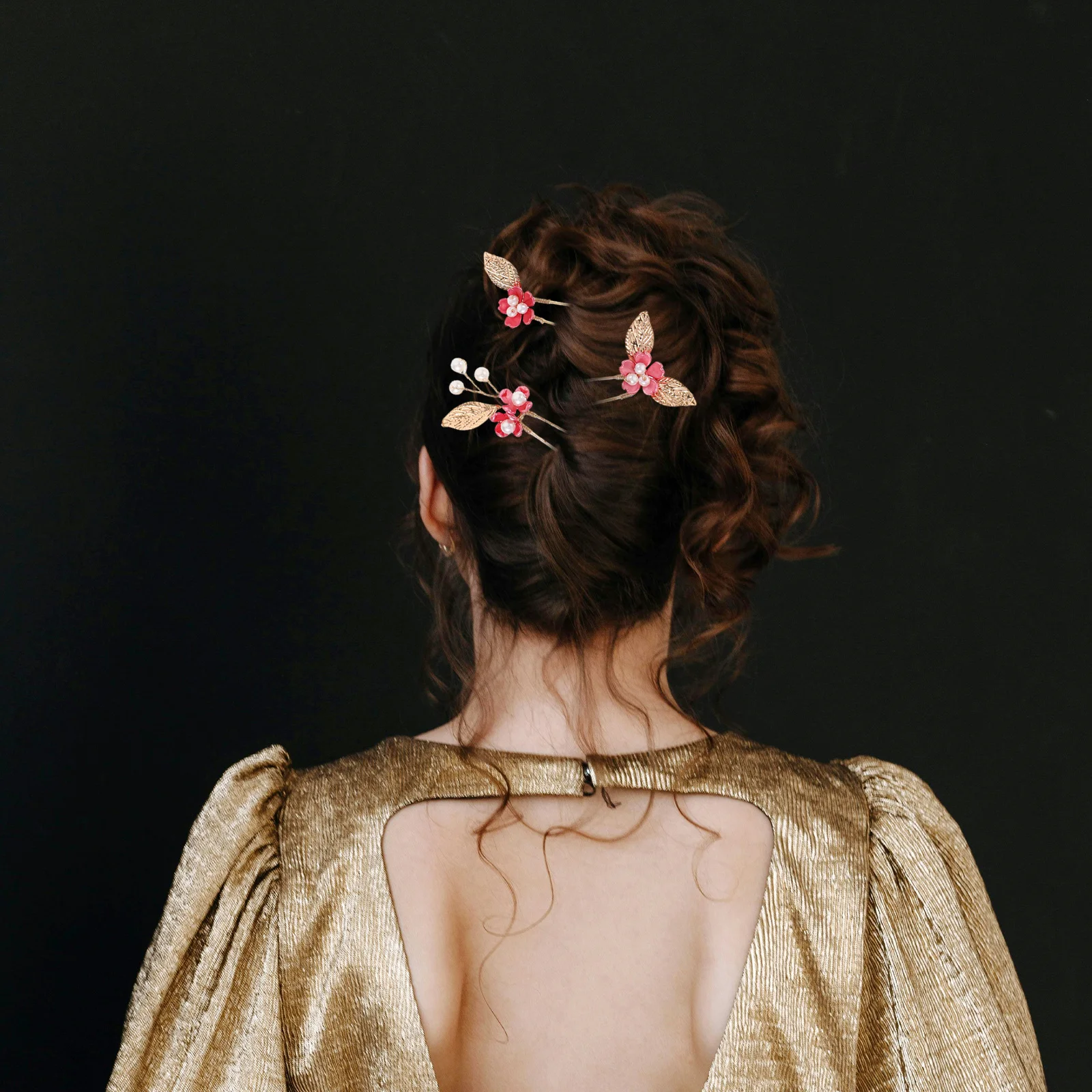 

5 шт., розово-красные заколки для волос ручной работы с цветком, свадебные аксессуары для волос, элегантный дизайн для женщин, вуаль, шпилька, головной убор