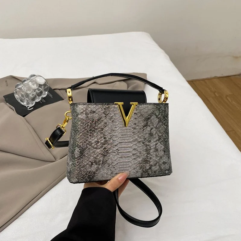 

Известный дизайнер Элитный бренд Элегантная кожаная женская сумка через плечо Классическая популярная сумка через плечо Женская сумка через плечо