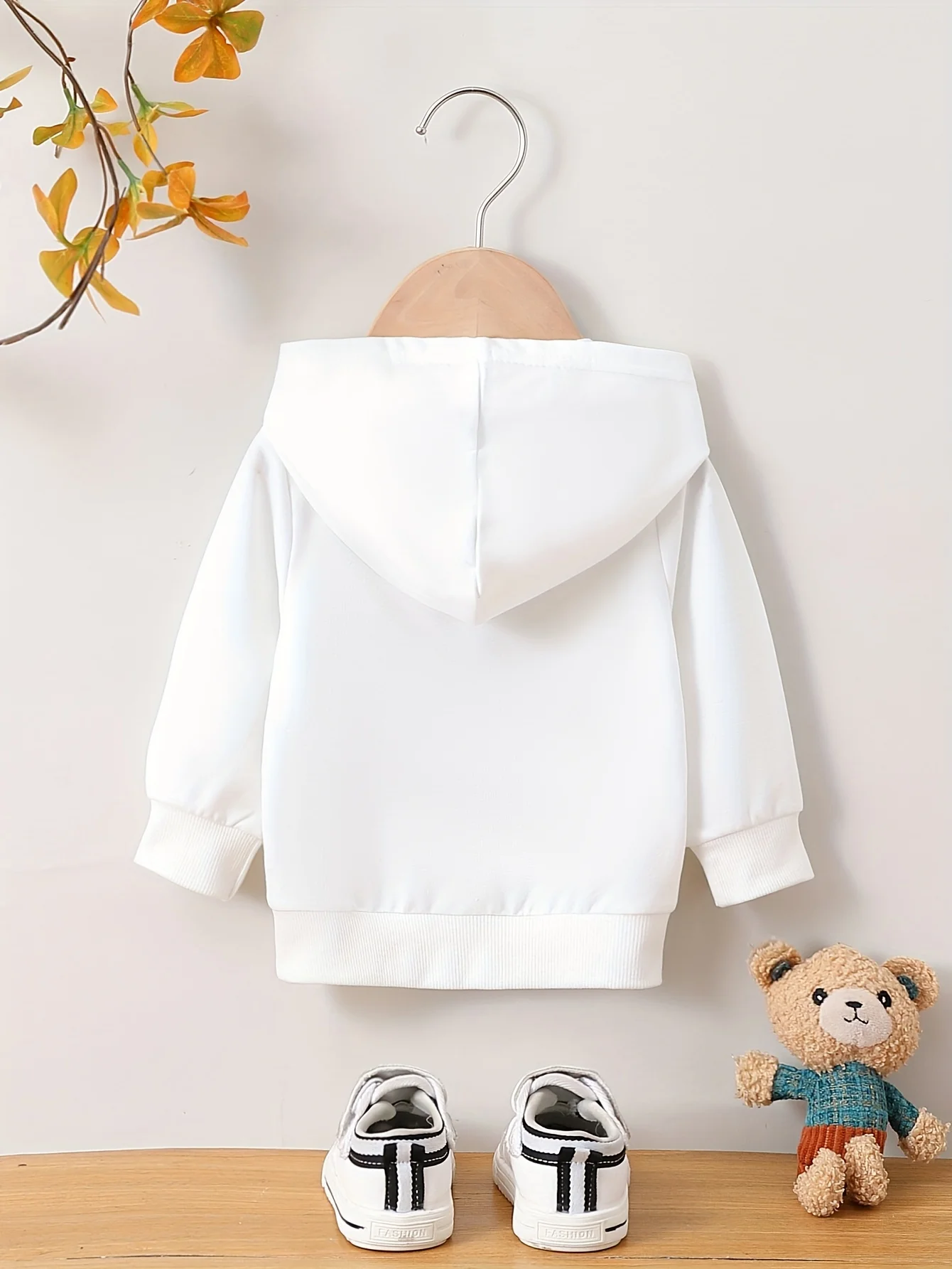 Autumn And Winter Baby Girl Round Neck Long Sleeved Casual Cute Cartoon Hoodie Suitable For Ages 1-2