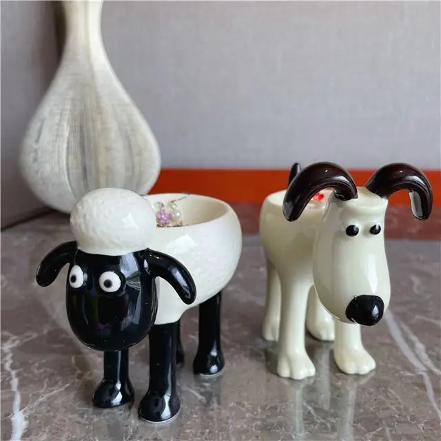 Shaun the Sheep ceramic ornaments jewelry ornaments high temperature resistant high-end home ornaments receive decorative gifts