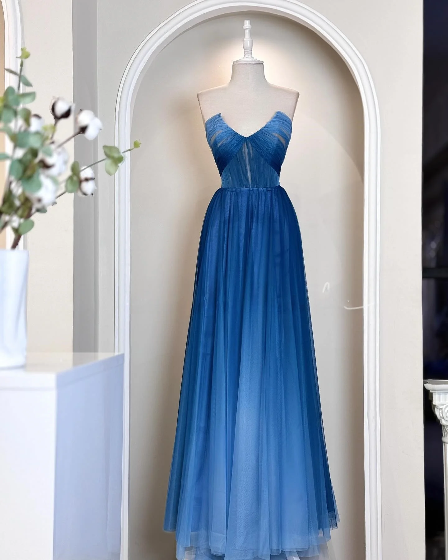 

Customized Sexy Organza A-Line Evening Dress High Quality Sleeveless Sweetheart Floor Length فستان سهرة نسائي